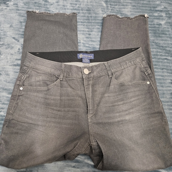 Womens democracy plus size gray jeans! - Picture 2 of 9